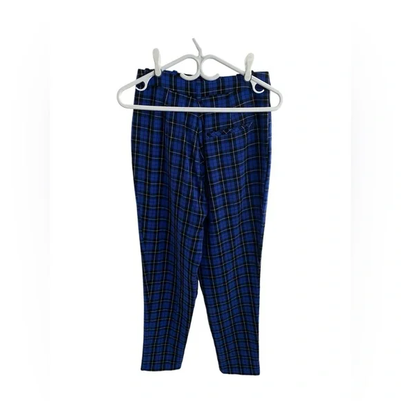 Simons - Picture 2 of 2